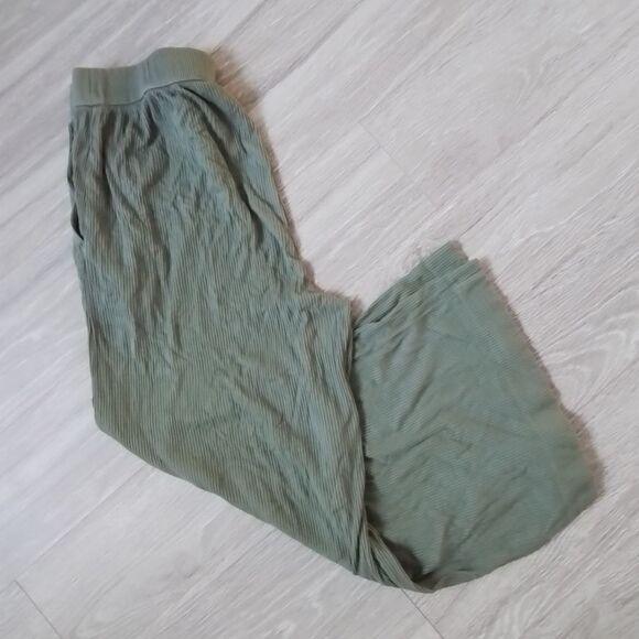LOFT Beach, ribbed lightweight green flowy pants, palazzo pant size medium - Picture 1 of 5